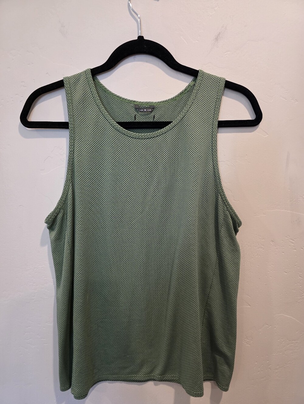 oiselle Mesh Texture Tank Green Size 10